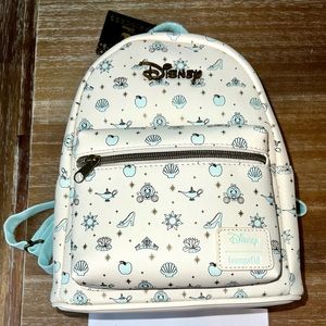 Loungefly Princess mini backpack all over print
